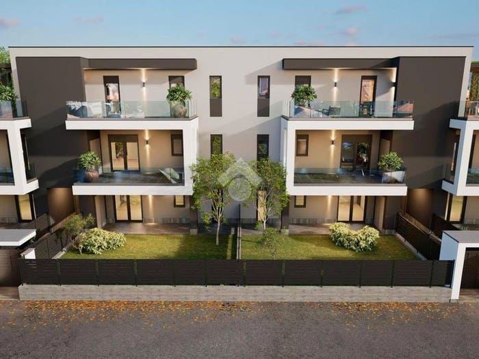 Appartamento trilocale in vendita in Via Giuseppe Garibaldi, Centro, Orbassano