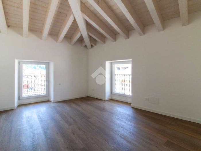 Appartamento quadrilocale in vendita in Via Fabio Glisenti, Vestone