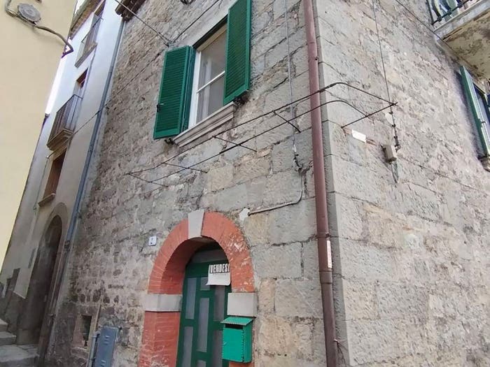 Casa quadrilocale in vendita in Vico di Maio, Centro, Trivento