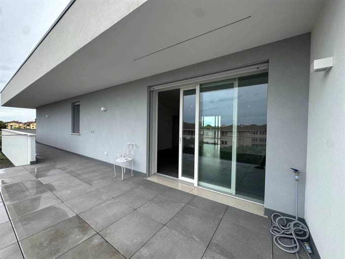 Casa con 6 locali in vendita in via san mauro, Centro, Montegrotto Terme