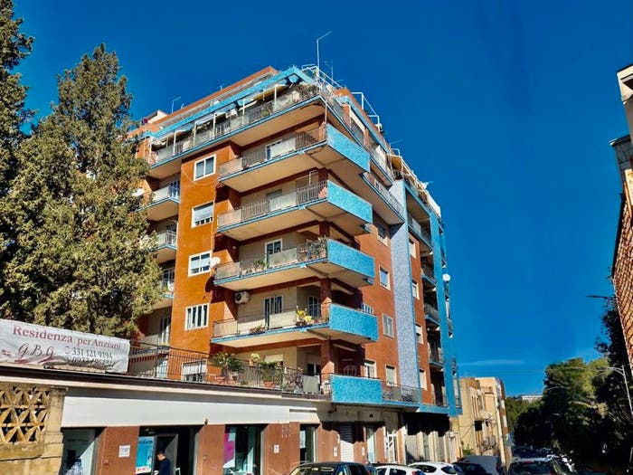 Appartamento con 5 locali in vendita in Via Santa Maria di Gesù, Centro, Caltagirone