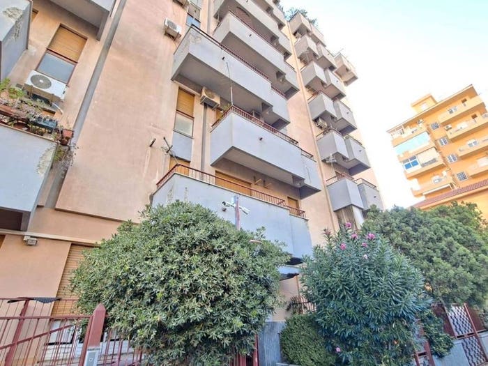 Appartamento quadrilocale in vendita in Via Matteo Dominici, San Lorenzo, Palermo