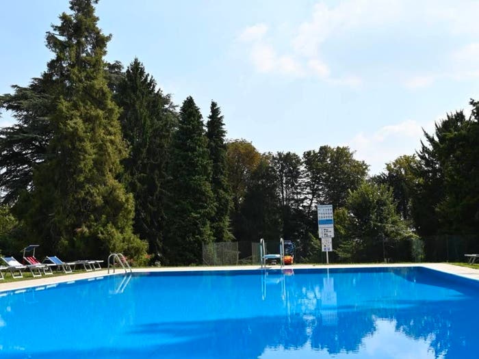 Appartamento con 5 locali in vendita in Via Abate G Pozzone, Centro, Appiano Gentile