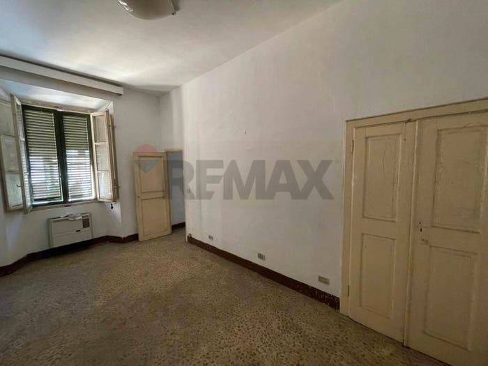 Appartamento quadrilocale in vendita in Centro, Bagni di Lucca