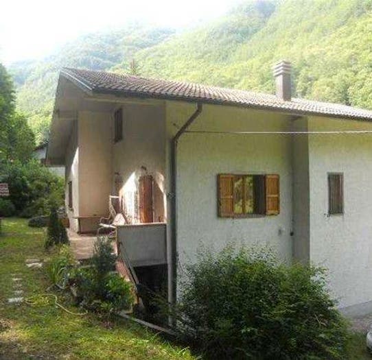 Appartamento con 6 locali in vendita in Cutigliano, Abetone Cutigliano