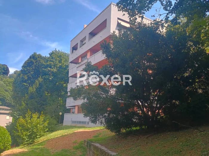 Appartamento trilocale in vendita in Salita dei Cappuccini, Como Sole, Como