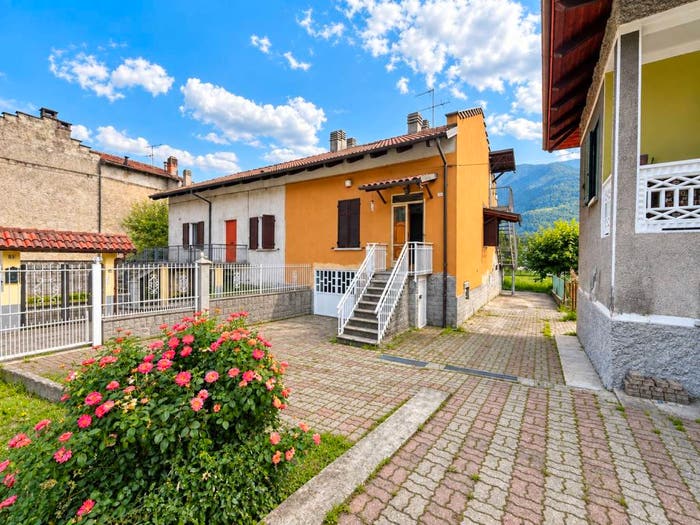 Casa trilocale in vendita in Via Augusto Abegg, Borgone Susa