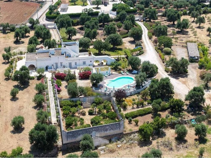 Casa con 6 locali in vendita in Strada Comunale Parco Cavallo snc, Fasano Paese, Fasano