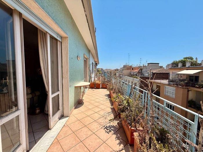 Appartamento con 6 locali in vendita in Via Trieste, Corso Italia Europa, Catania