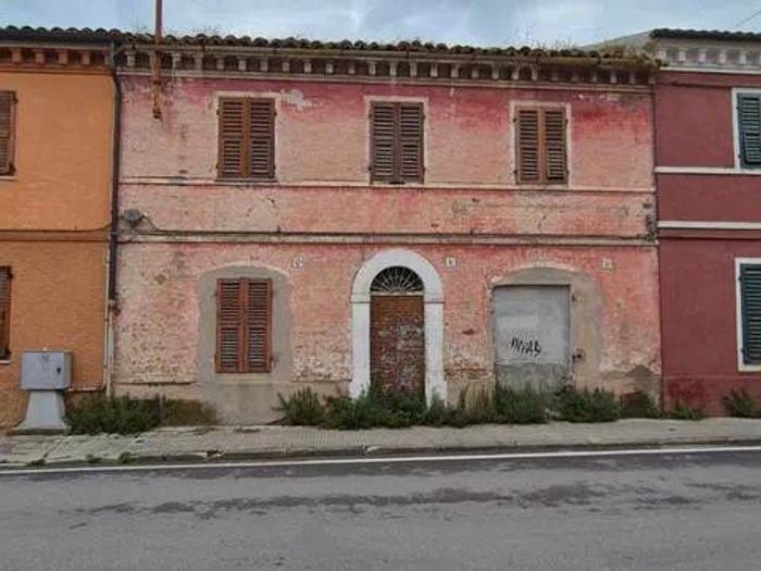 Casa quadrilocale in vendita in Centro, Falconara Marittima