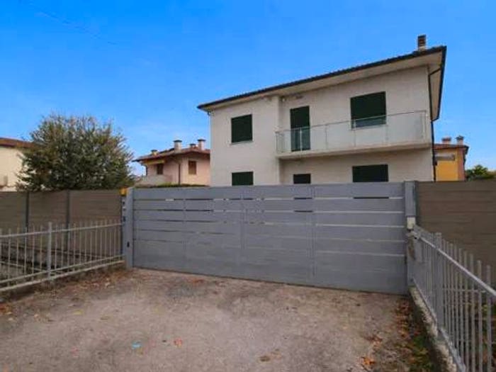 Casa con 5 locali in vendita in Via Molino, Centro, Bolzano Vicentino
