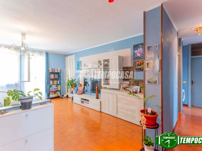 Appartamento trilocale in vendita in Via IV Novembre, Mesero