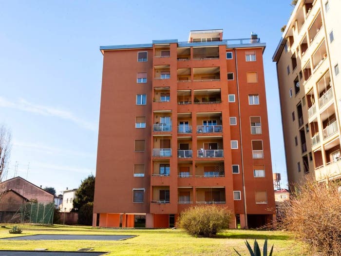 Appartamento trilocale in vendita in Piazza del Santuario, Centro, Garbagnate Milanese