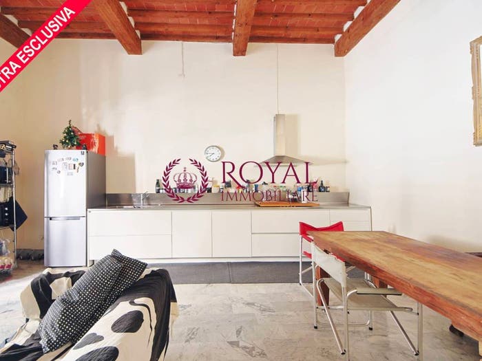Appartamento bilocale in vendita in Scali Del Pesce, Quartiere Venezia, Livorno