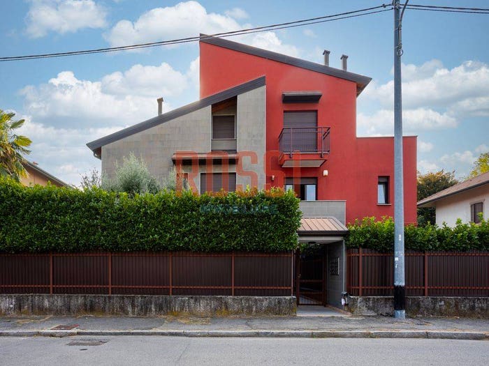 Appartamento bilocale in vendita in VIA DELLA BIRONA, Cazzaniga Ospedale, Monza