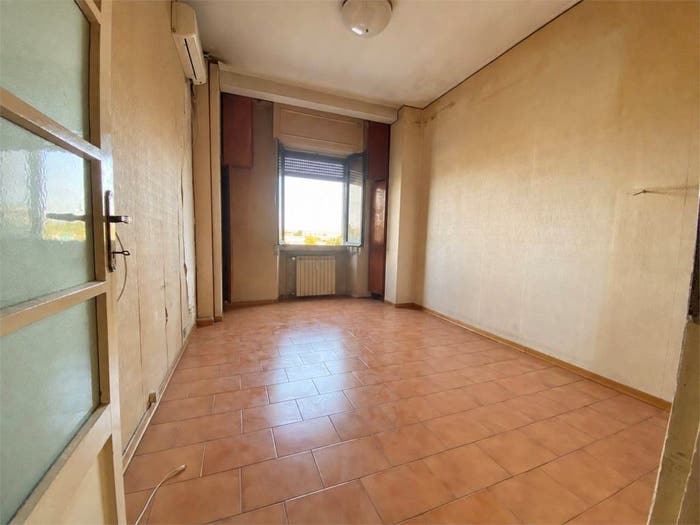 Appartamento bilocale in vendita in Via Cardinale Mezzofanti, Argonne Corsica, Milano