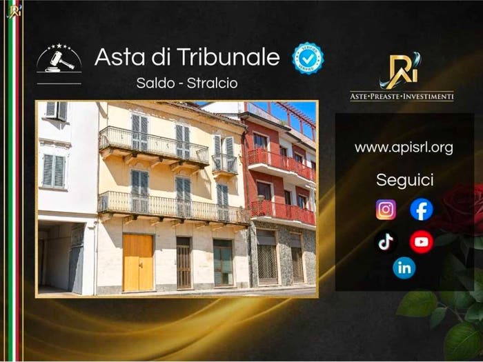 Appartamento trilocale in vendita in Piazza Alfieri, Centro, Mombercelli