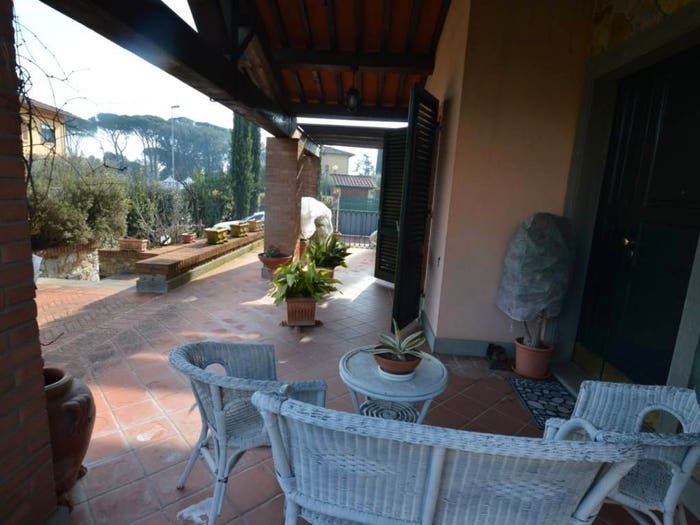 Casa con 6 locali in vendita in Borgo A Buggiano, Buggiano