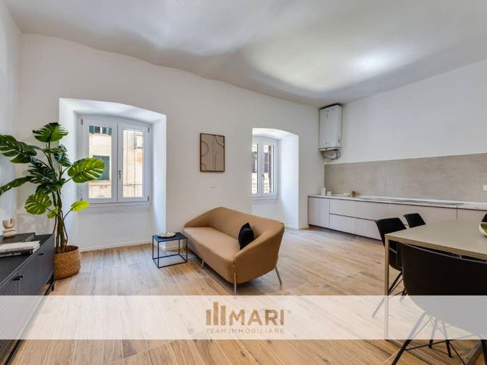 Appartamento trilocale in vendita in Via Vespasiano, Prati, Roma