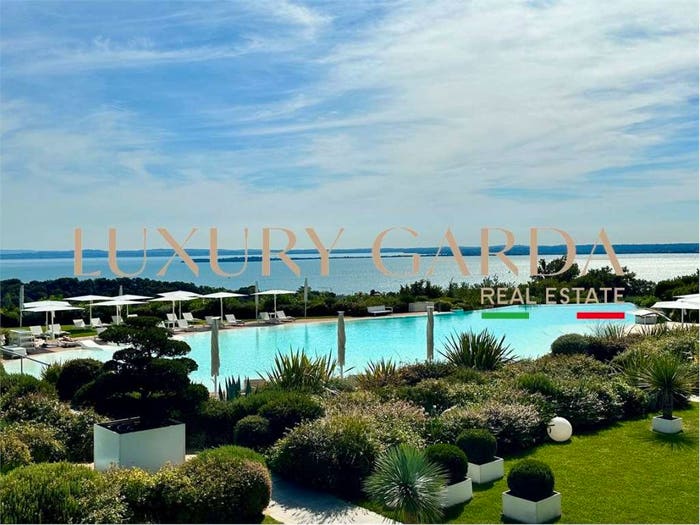 Appartamento trilocale in vendita in Centro, Padenghe sul Garda