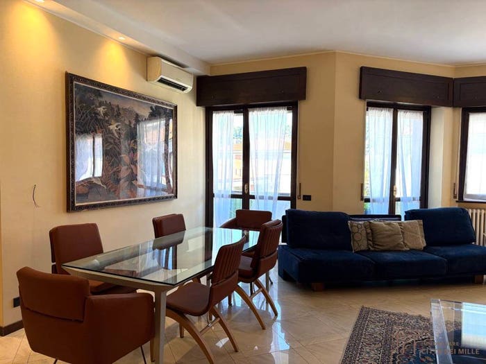 Appartamento trilocale in vendita in Piazza Varsavia, Loreto, Bergamo