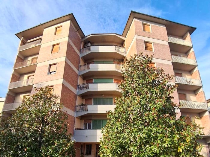 Appartamento con 5 locali in vendita in Via Celso Cittadini, Petriccio Acquacalda, Siena