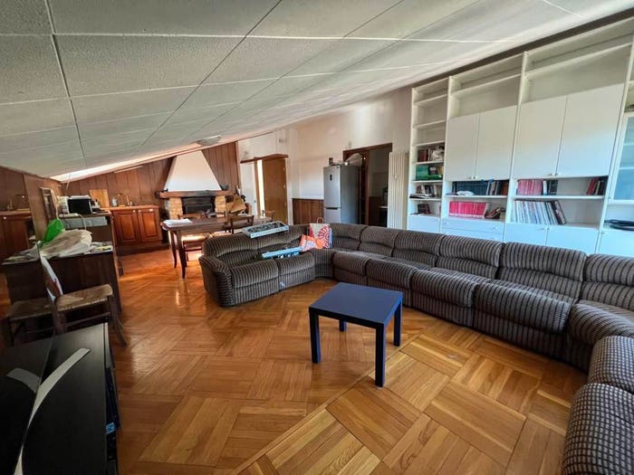Casa trilocale in vendita in Viale Risorgimento, Canelli