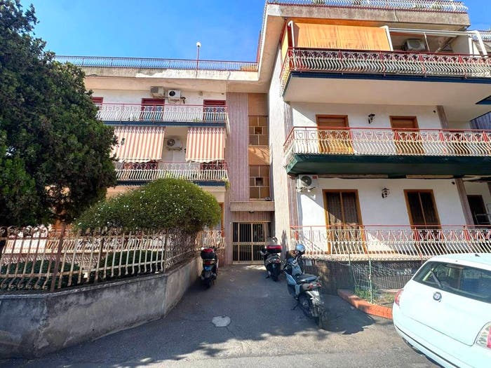 Appartamento quadrilocale in vendita in Via Aldo Moro, Centro, Gravina di Catania