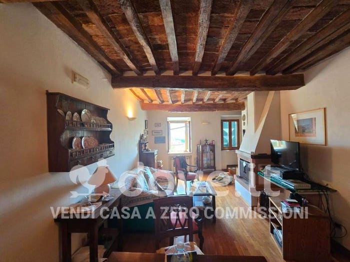 Appartamento quadrilocale in vendita in Via dei Forni, Centro, Chianciano Terme