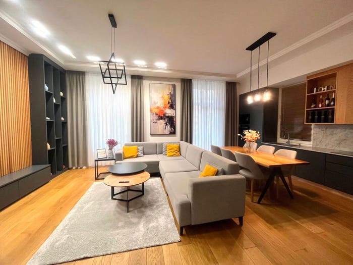 Appartamento con 5 locali in vendita in Via Luigi d'Isengard, Centro Storico, La Spezia