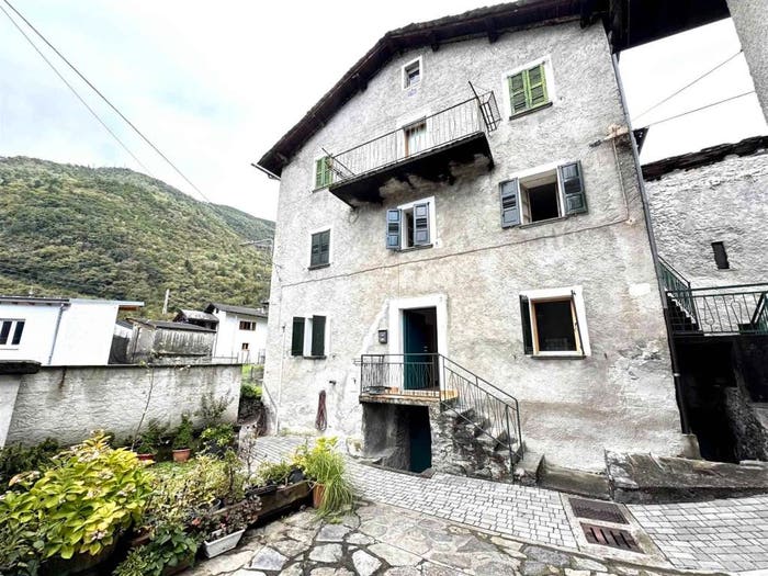 Appartamento con 5 locali in vendita in Via Barini, Centro, Chiavenna