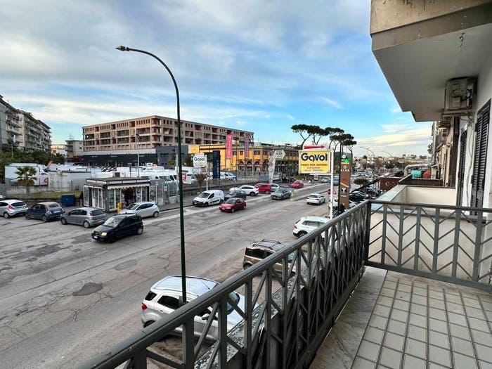 Appartamento trilocale in vendita in Via Nazionale delle Puglie, Arpino, Casoria