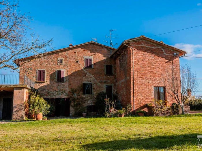 Casa con 6 locali in vendita in Strada Provinciale della Misericordia, Marciano della Chiana