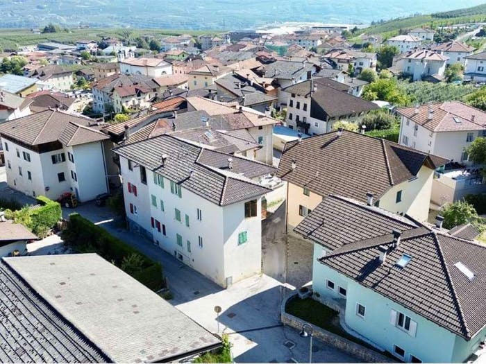 Casa con 6 locali in vendita in Contà