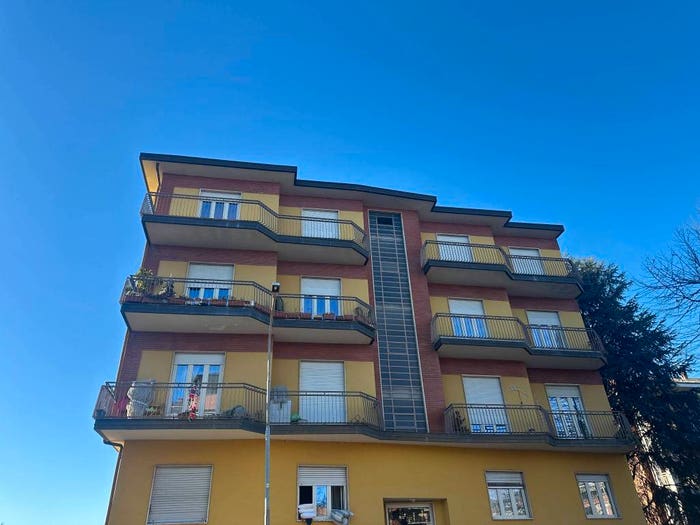 Appartamento trilocale in vendita in Viale Eloisia Barbaroux, Centro, Carmagnola