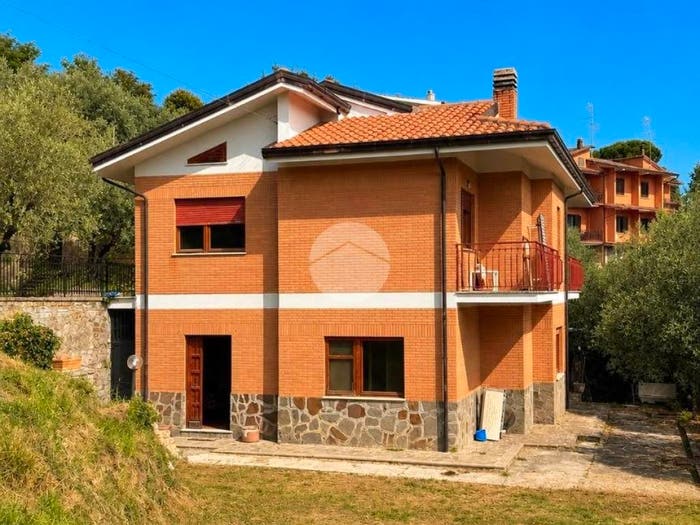 Casa quadrilocale in vendita in Contrada Torretta, Centro, Paliano