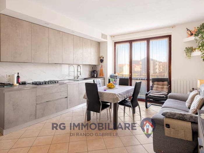Appartamento trilocale in vendita in Vicolo Montegrappa, Mulazzano