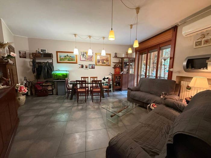 Appartamento quadrilocale in vendita in Via Marco d'Agrate, Corvetto, Milano