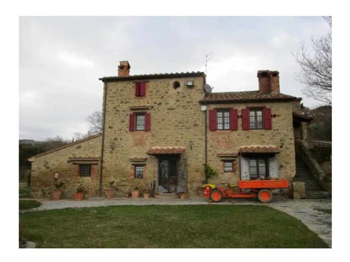 Casa con 6 locali in vendita in Località Levate, Tuoro sul Trasimeno