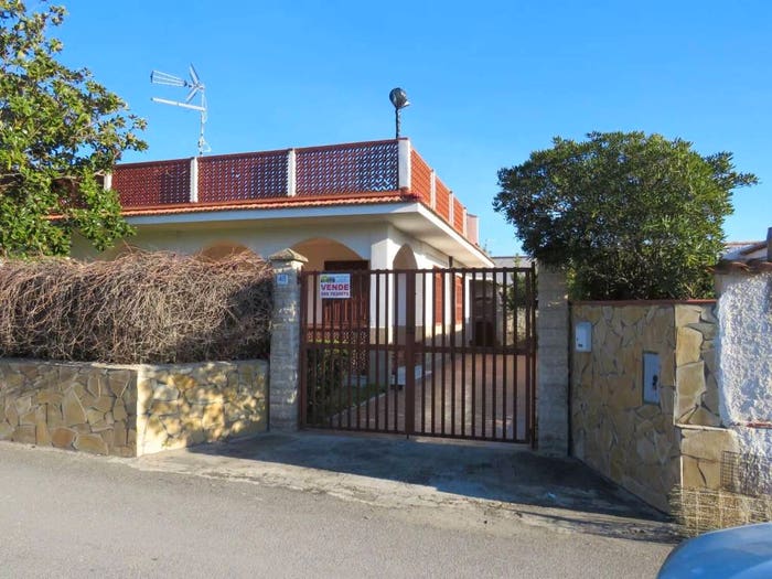 Casa quadrilocale in vendita in Agnone Fortezza, Agnone, Augusta