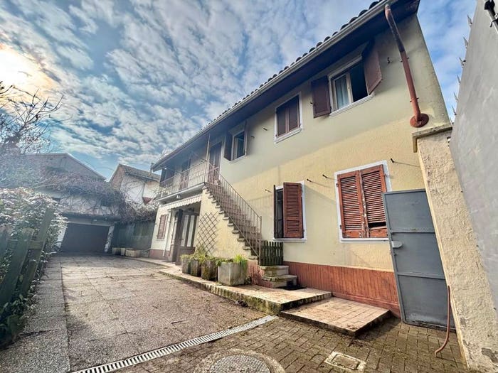 Casa trilocale in vendita in Strada Provinciale di Granozzo, Lumellogno Pagliate, Novara
