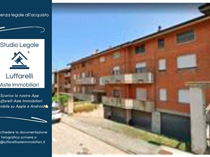 Appartamento con 6 locali in vendita in Via Nino Bixio, Centro, Fermo