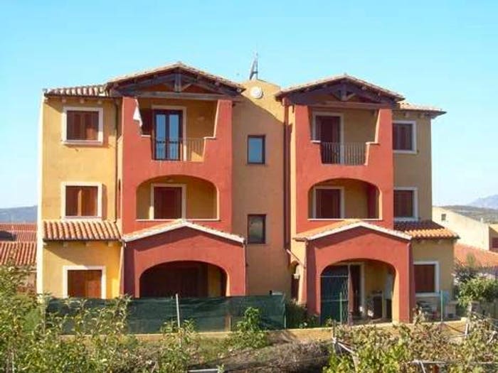 Appartamento trilocale in vendita in Via Sassari, Golfo Aranci
