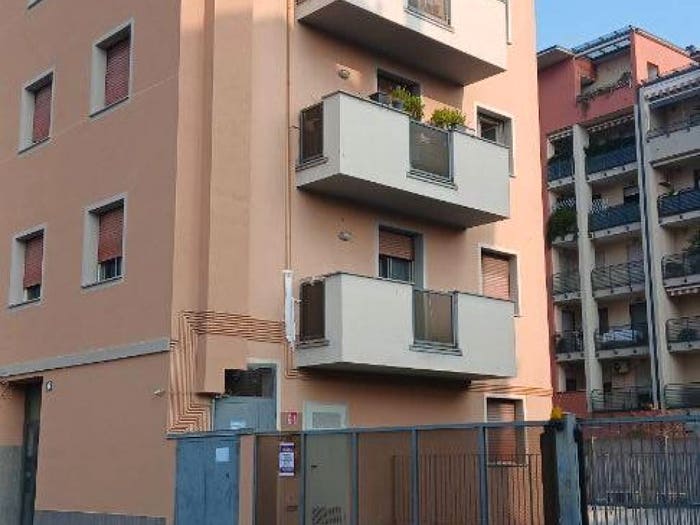 Appartamento trilocale in vendita in Via Antonio Mambretti, Quarto Oggiaro, Milano