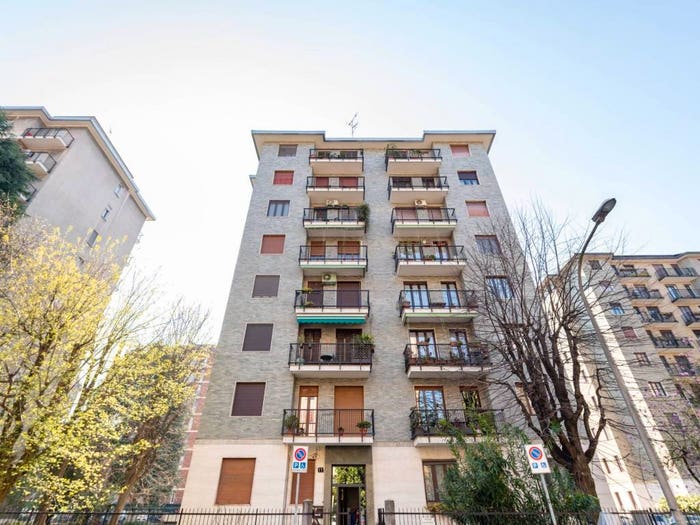 Appartamento bilocale in vendita in Via delle Primule, Lorenteggio, Milano