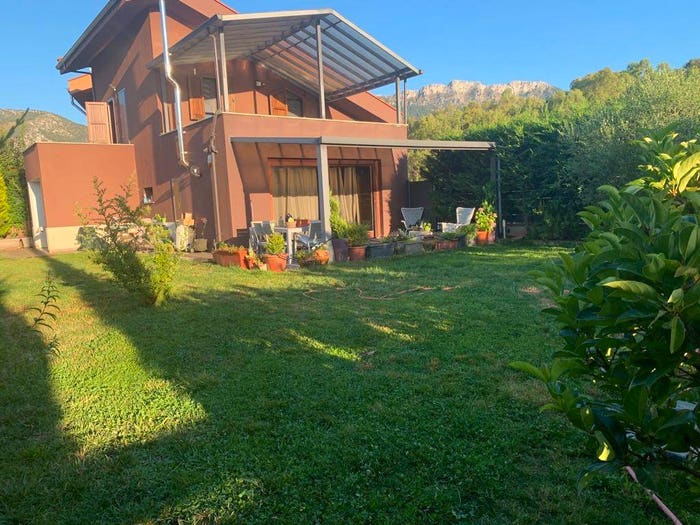 Casa con 5 locali in vendita in Via PG, Monreale