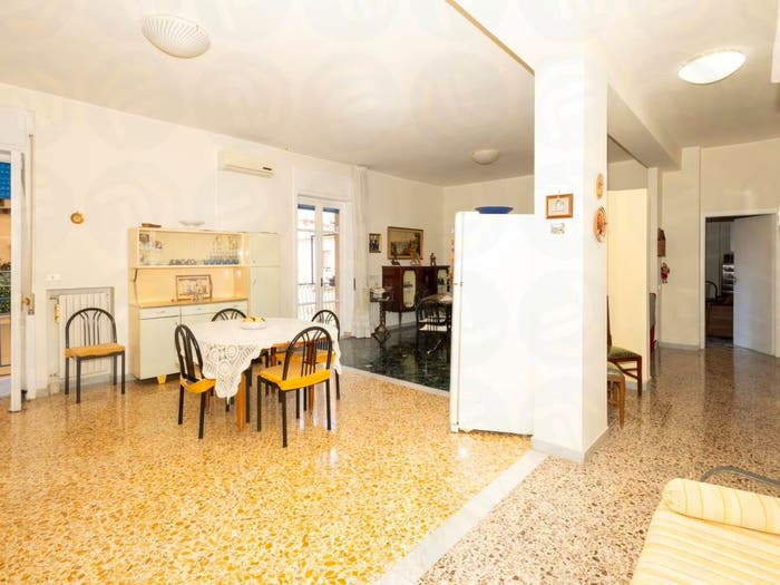 Appartamento quadrilocale in vendita in Via Carlo Armenio Angrisani, Nocera Inferiore