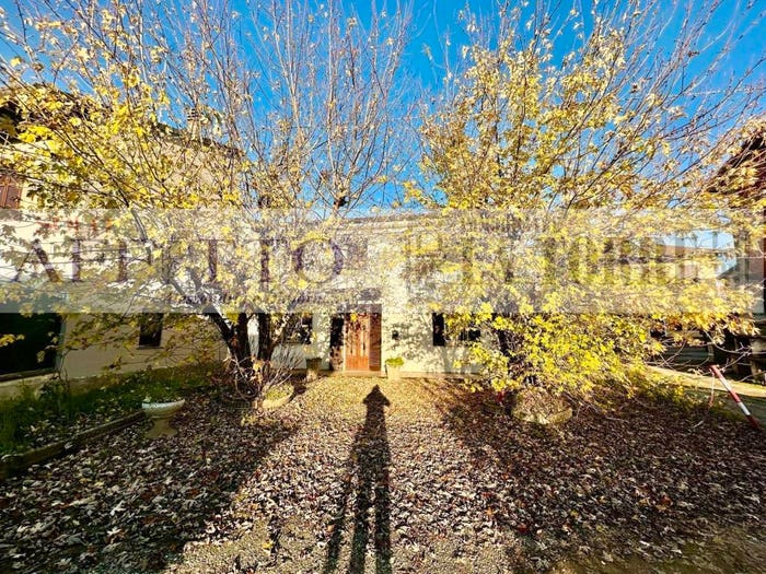 Casa con 5 locali in vendita in VIA GENOVA DI LITTA PARODI, Litta Parodi, Alessandria
