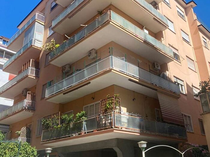 Appartamento bilocale in vendita in Via del Vascello, Monteverde Vecchio, Roma