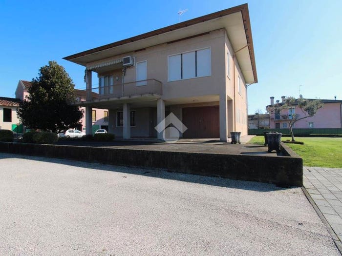 Casa quadrilocale in vendita in Via per Piavon, Piavon, Oderzo